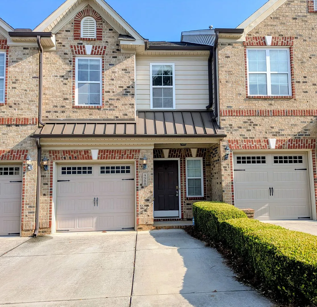 4988 Wyngate Village Drive — Photo 2