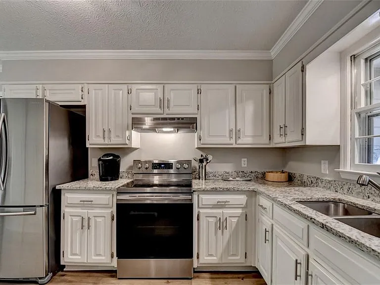 1132 Owen Cir — Photo 6