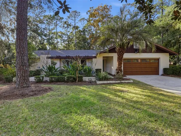 2440 NW 38th Dr, Gainesville, FL 32605