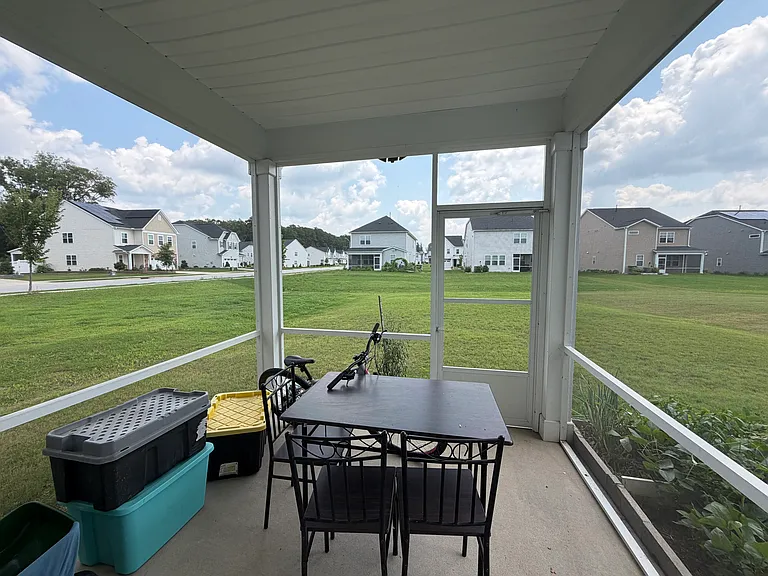 1605 Trembley Park Dr — Photo 34