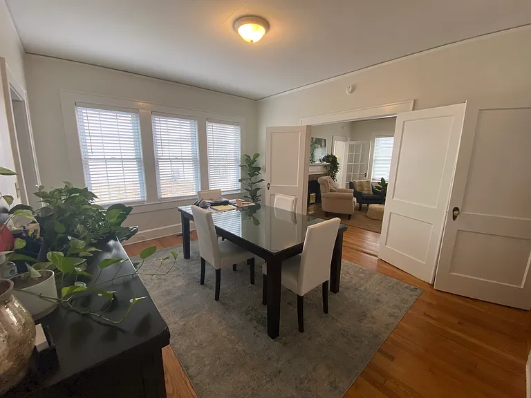 514 E College Ave — Photo 3