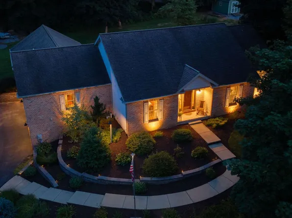 120 Rexmont Rd, Lebanon, PA 17042