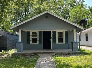 2905 E 61st St, Kansas City, MO 64130