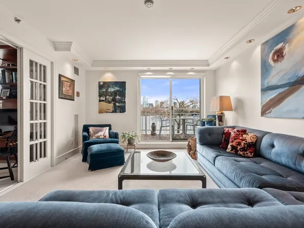 75-83 Cambridge Pkwy Unit 203, Cambridge, MA 02142