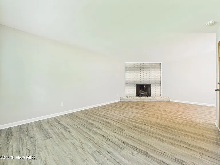 6513 Pleasant Pines Dr — Photo 5