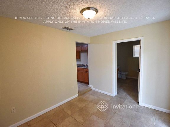 5th image of 2415 4th St