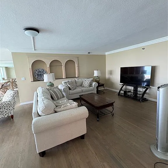 675 S Gulfview Blvd #Penthouse 1 — Photo 8