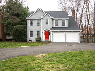2 Frank St, Norwalk, CT 06851