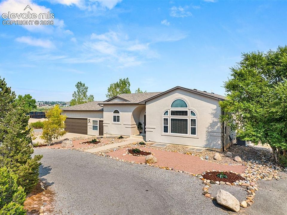 1st image of 704 S Chimazo Dr
