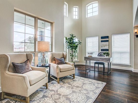 4th image of 3017 Leesa Dr