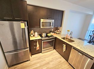 88 Sheppard Ave E #3205, Toronto, ON M2N0G9