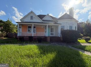 807 Academy Ave, Waynesboro, GA 30830