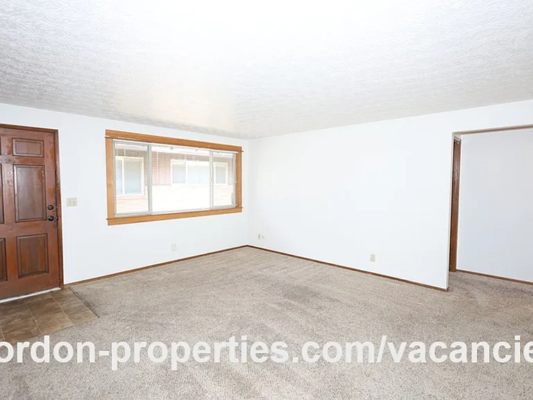 14832 SE Cedar Ave #3 — Photo 6