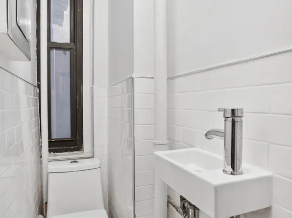 255 West End Avenue image 6 of 6
