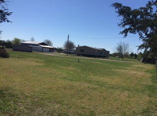 8930 N Janis St, Valley Center, KS 67147