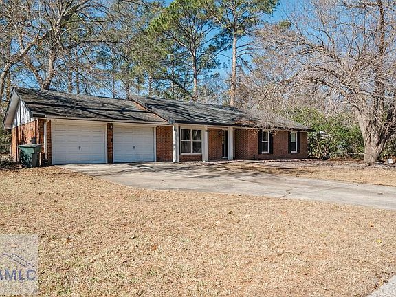 2nd image of 615 Olmstead Dr