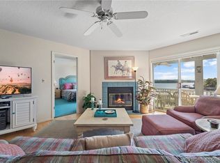 116-2 E Regatta Bay Cir #2E, Lake Ozark, MO 65049