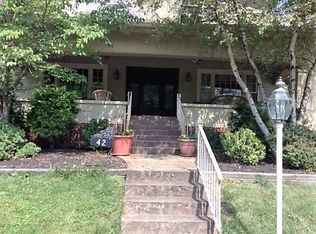 42 Strathmore Blvd, Athens, OH 45701