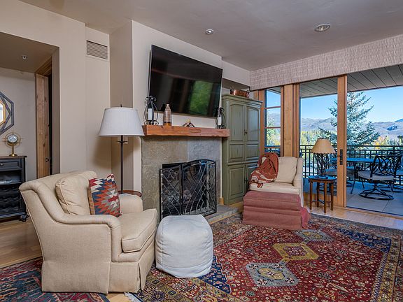 2nd image of 104 Village Way #12