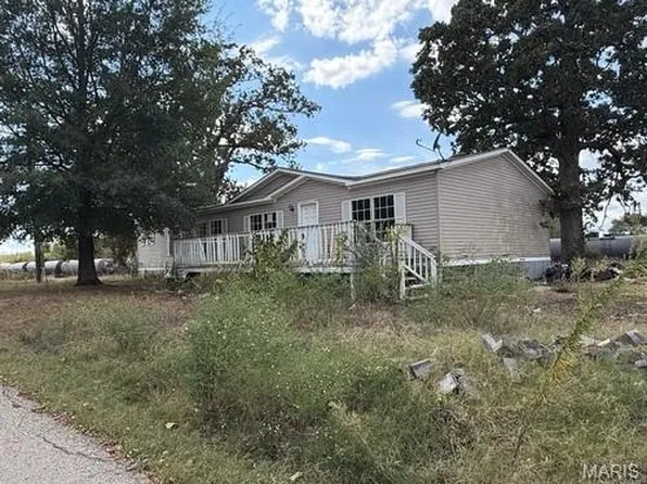 501 Bingham St, Koshkonong, MO 65692