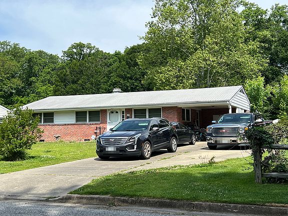 2nd image of 20 Edgemoor Dr