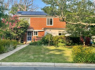 7603 Wildwood Dr, Takoma Park, MD 20912