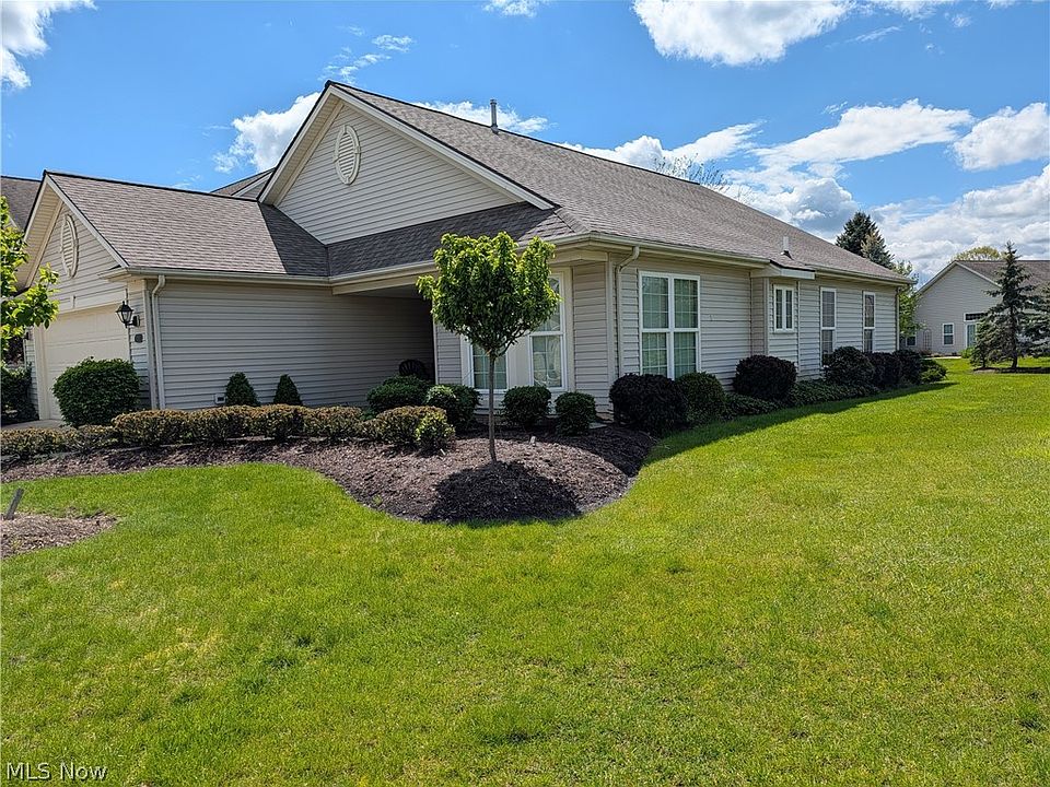 1st image of 15282 Oak Hollow Ln