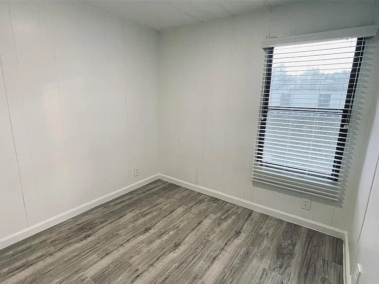 21615 Erika Ct — Photo 10