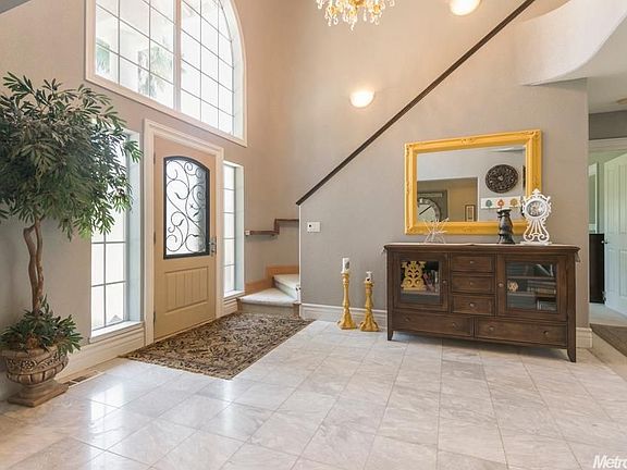 4th image of 7011 Almond Hill Ct