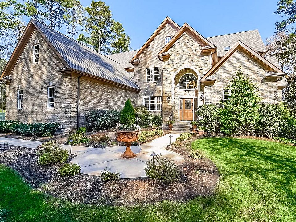 All Brick Home on 2+ Acres