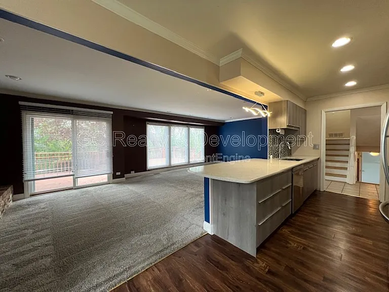 1540 Edgefield Ln — Photo 6