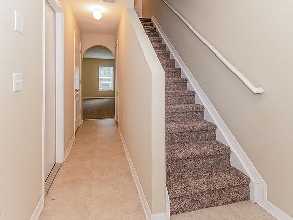 2nd image of 11699 Hickory Oak Dr