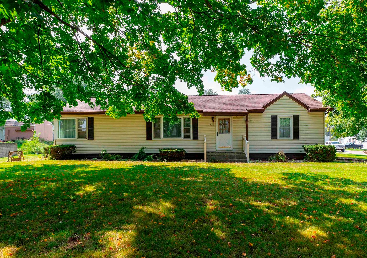 221 N Alexander St, Bremen, IN 46506 Zillow