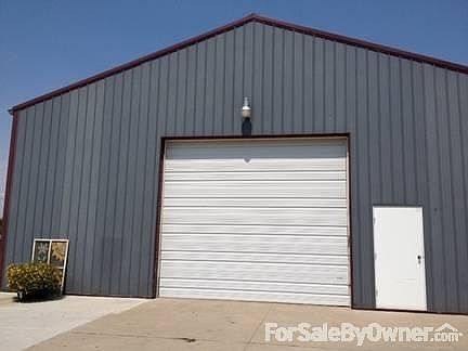 Back yard - fenced in area