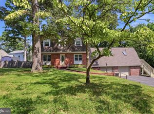 678 209th St, Pasadena, MD 21122