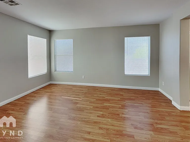 8128 Calico Wind St — Photo 9