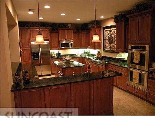 4th image of 2652 3rd Ave S