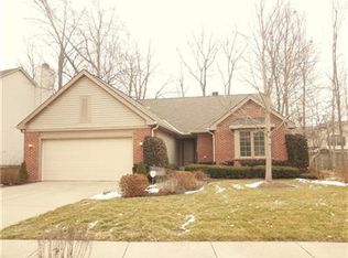 6479 Robinsrock Dr, Indianapolis, IN