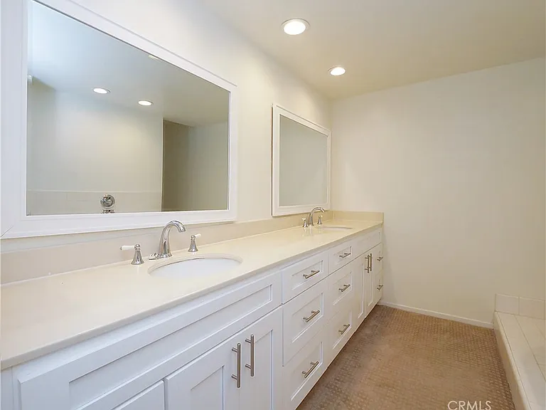 91 Cypress Way — Photo 10