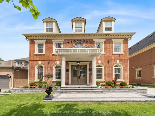 42 Oatlands Cres, Richmond Hill, ON L4C 9P2