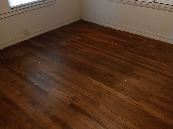 4th image of 1114 W Park Ave