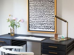 18 Stuyvesant Oval APT 3C, New York, NY 10009