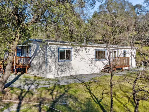 13877 Creek Trl, Redding, CA 96003