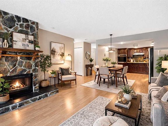 2nd image of 345 N 4th Ave NE #105