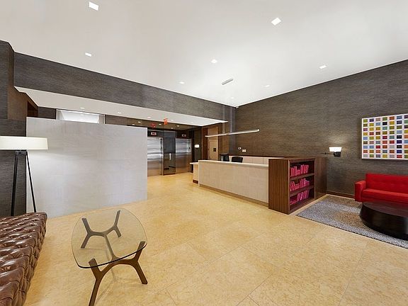 5th image of 4129 24th St APT 1F
