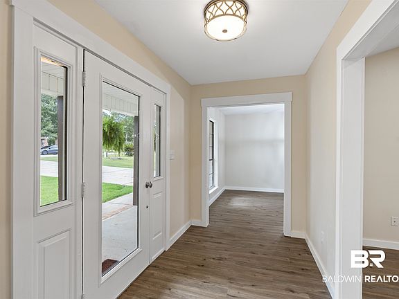 5th image of 5111 Glenshire Dr