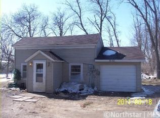 1002 S Armstrong Ave, Litchfield, MN 55355