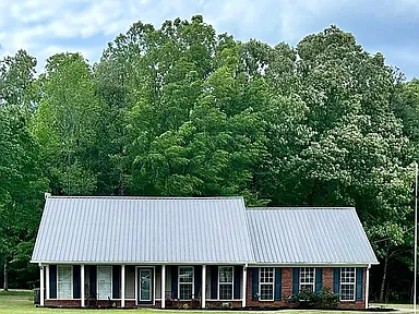 115 Bluegrass Dr — exterior photo