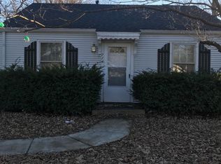 714 E Seneca Pl, Peoria, IL 61603