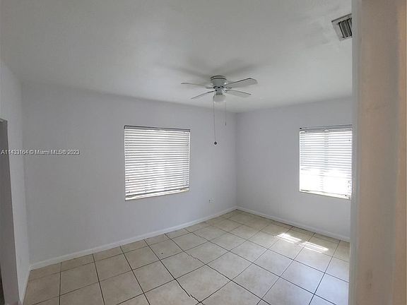 3rd image of 3134 SW 25th Ter